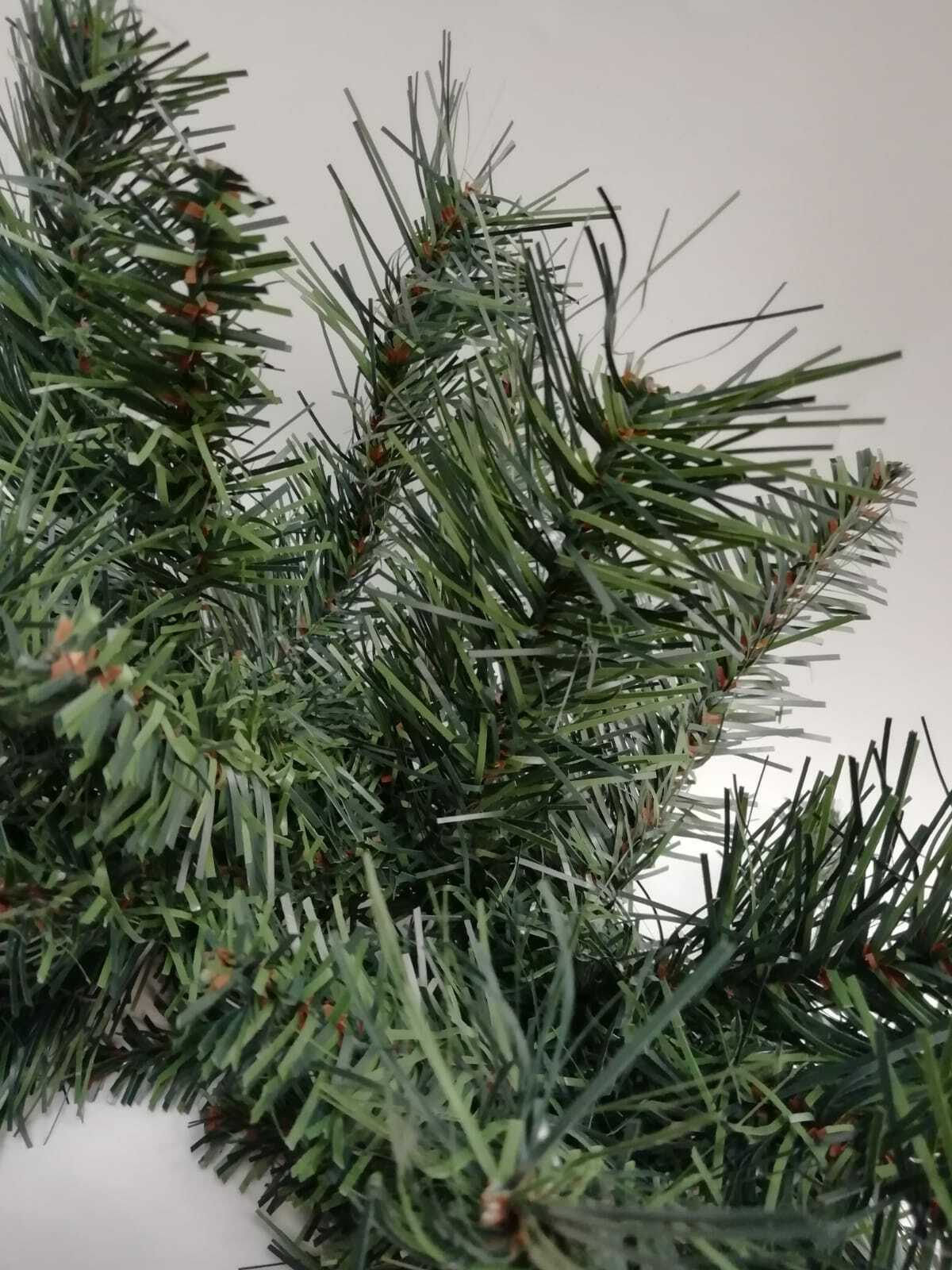 Ghirlanda Natalizia In Abete Artificiale 40 Metri (8 Pezzi X 5 M), Verde, Flessibile E Personalizzabile, Per Decorazioni Interne Ed Esterne